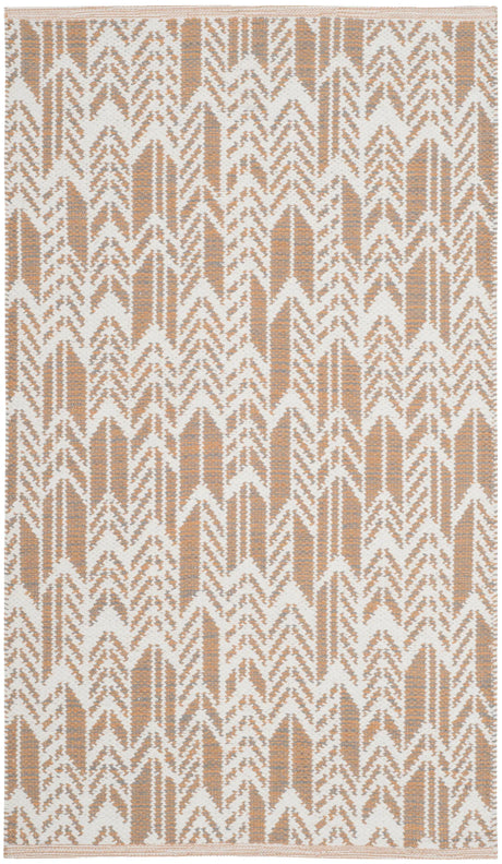 Safavieh Montauk 2'-3" x 3'-9" Rug in Orange / Ivory