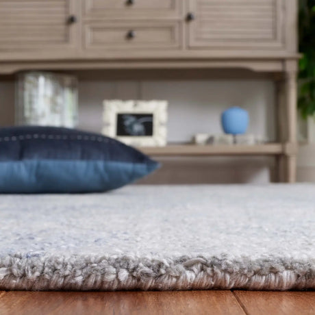 Safavieh Marquee 4'-0" x 6'-0" Rug in Ivory / Grey