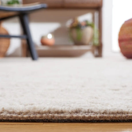Safavieh Textual 4'-0" x 6'-0" Rug in Beige