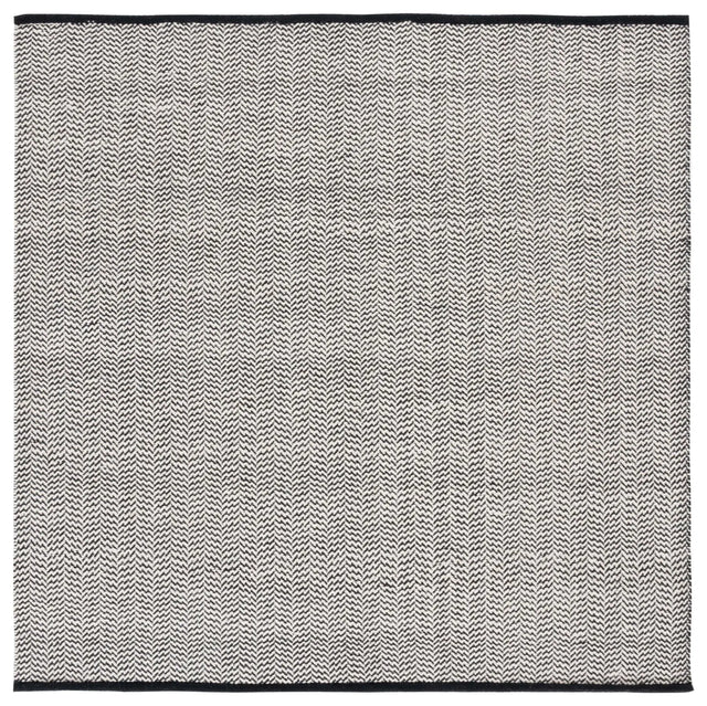 Safavieh Vermont 6'-0" x 6'-0" Rug in Black / Ivory