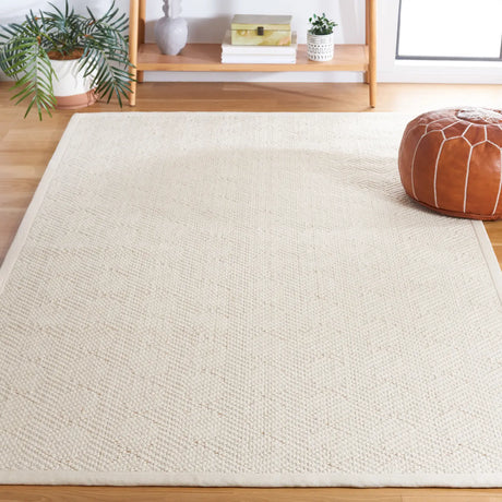Safavieh Natural Fiber 4'-0" x 6'-0" Rug in Ivory
