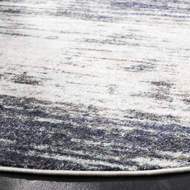 Safavieh Adirondack 6'-0" x 6'-0" Rug in Light Grey / Black