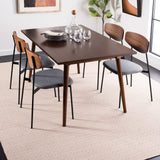 Safavieh Montauk 6'-0" x 9'-0" Rug in Ivory / Beige