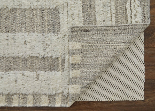 Feizy Ashby Ash8909F Gray/Ivory Rug.