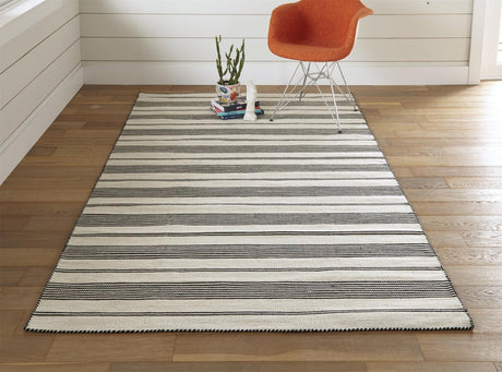 Feizy Duprine 0560F Black/White Rugs.