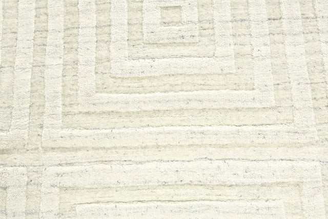 Feizy Gramercy 6206326F Ivory Rug.