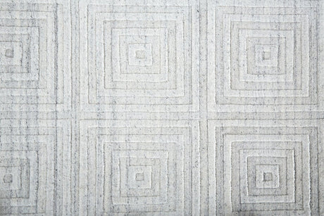 Feizy Redford 8670F White/Silver Rug.