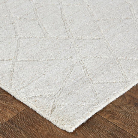 Feizy Redford 8846F Beige Rug.