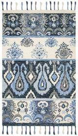 Safavieh Suzani 5'-0" x 8'-0" Rug in Blue / Ivory