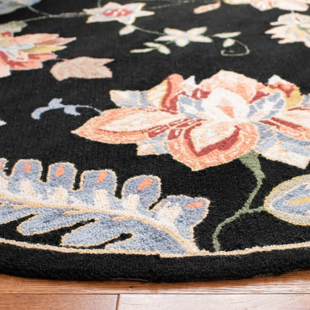 Safavieh Chelsea 5'-6" x 5'-6" Rug in Black