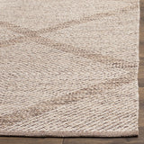 Safavieh Montauk 4'-0" x 6'-0" Rug in Beige