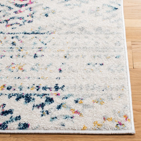 Safavieh Tulum 4'-0" x 6'-0" Rug in Ivory / Blue