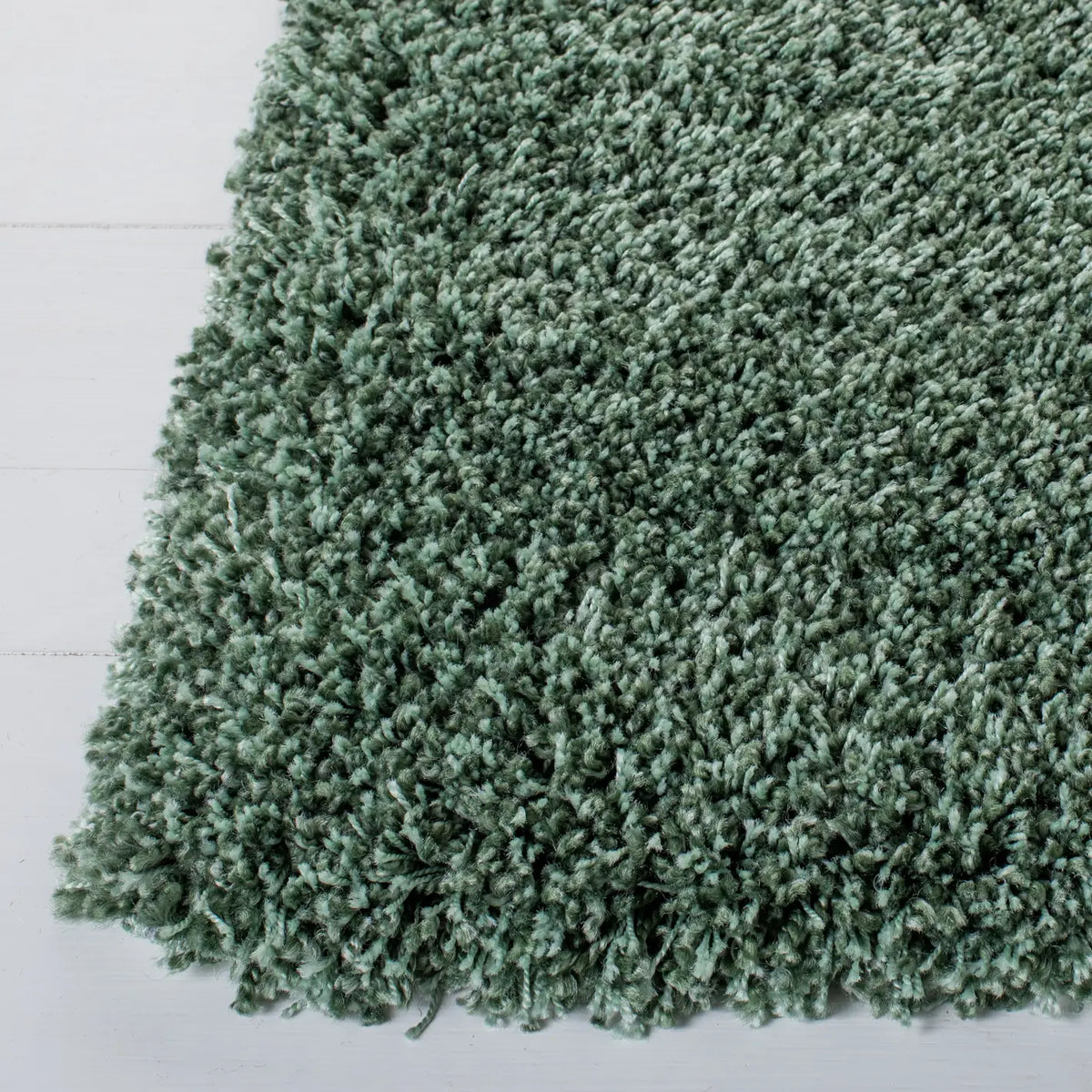 Safavieh Hudson Shag 4'-0" x 6'-0" Rug in Green