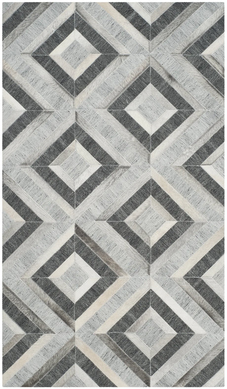 Safavieh Studio Leather 3'-0" x 5'-0" Rug in Ivory / Dark Grey