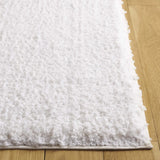 Safavieh Rumi Shag 4'-0" x 6'-0" Rug in Ivory