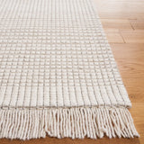 Safavieh Marbella 4'-0" x 6'-0" Rug in Ivory / Beige