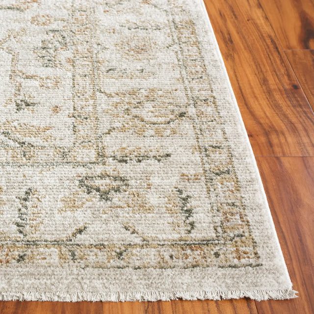Safavieh Hazel 500 4'-0" x 6'-0" Rug in Ivory / Beige