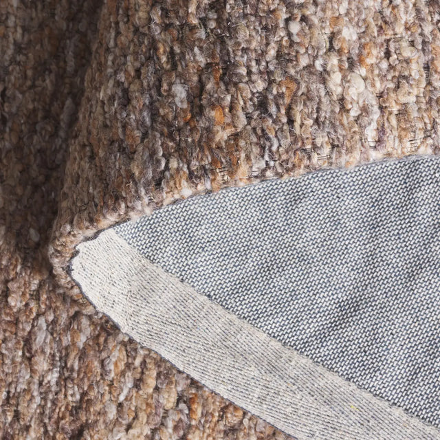 Safavieh Harvest 2'-3" x 9'-0" Rug in Brown