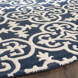 Safavieh Chatham 5'-0" x 5'-0" Rug in Dark Blue / Ivory