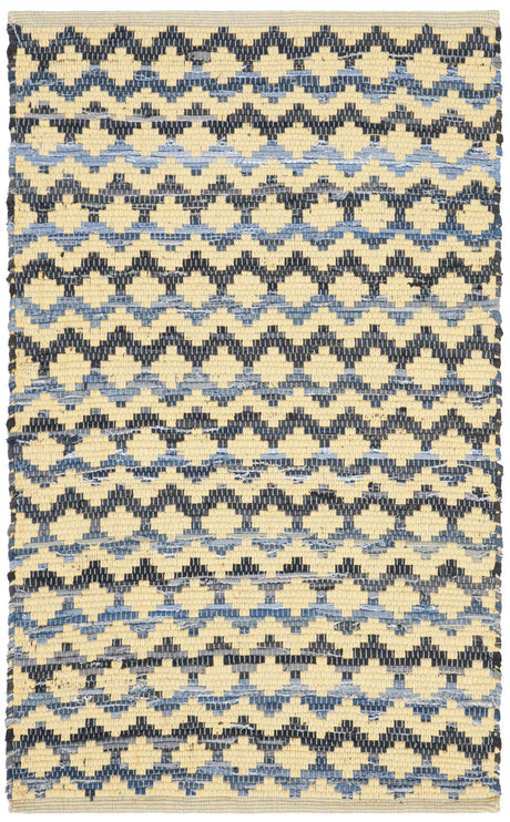 Safavieh Montauk 2'-6" x 4'-0" Rug in Gold / Blue/Black