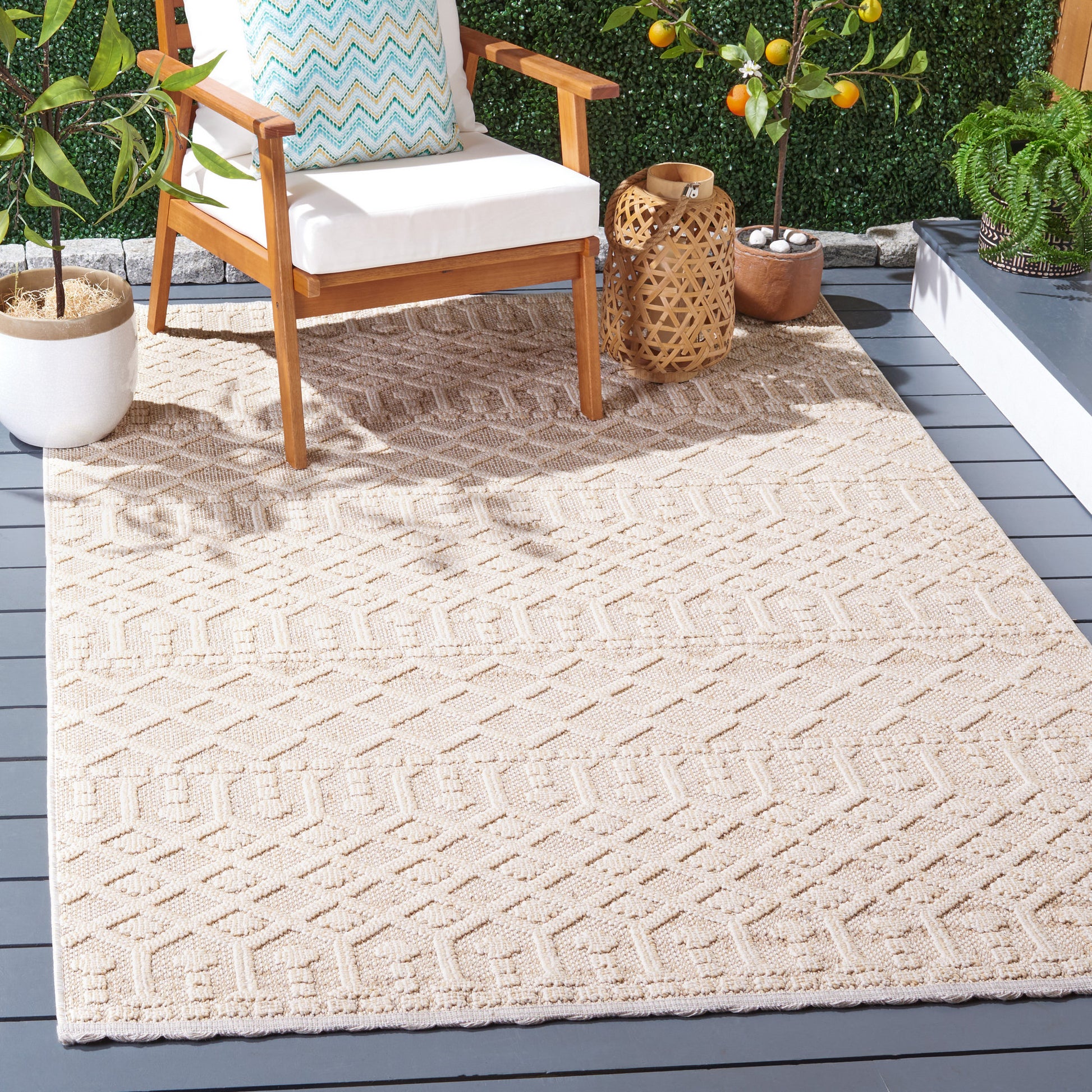 Safavieh Global Glb402B Beige/Ivory Area Rug