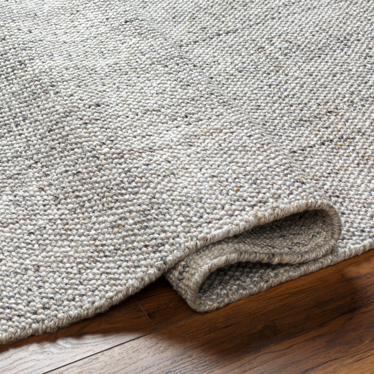 Surya Hope Hop-2302 Silver, Metallic - Silver, Pale Slate, Slate, Light Silver Rug.