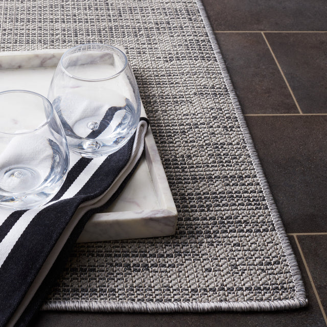 Safavieh Hampton Htn237F Grey Rug.