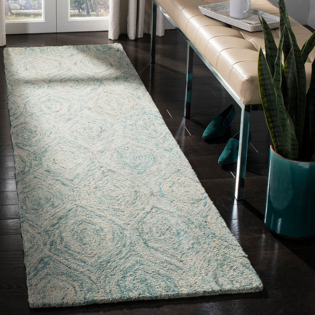 Safavieh Ikat Ikt631A Ivory / Sea Blue Rugs