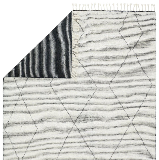 Jaipur Alpine Ammil Alp03 Cream/Black Rugs.