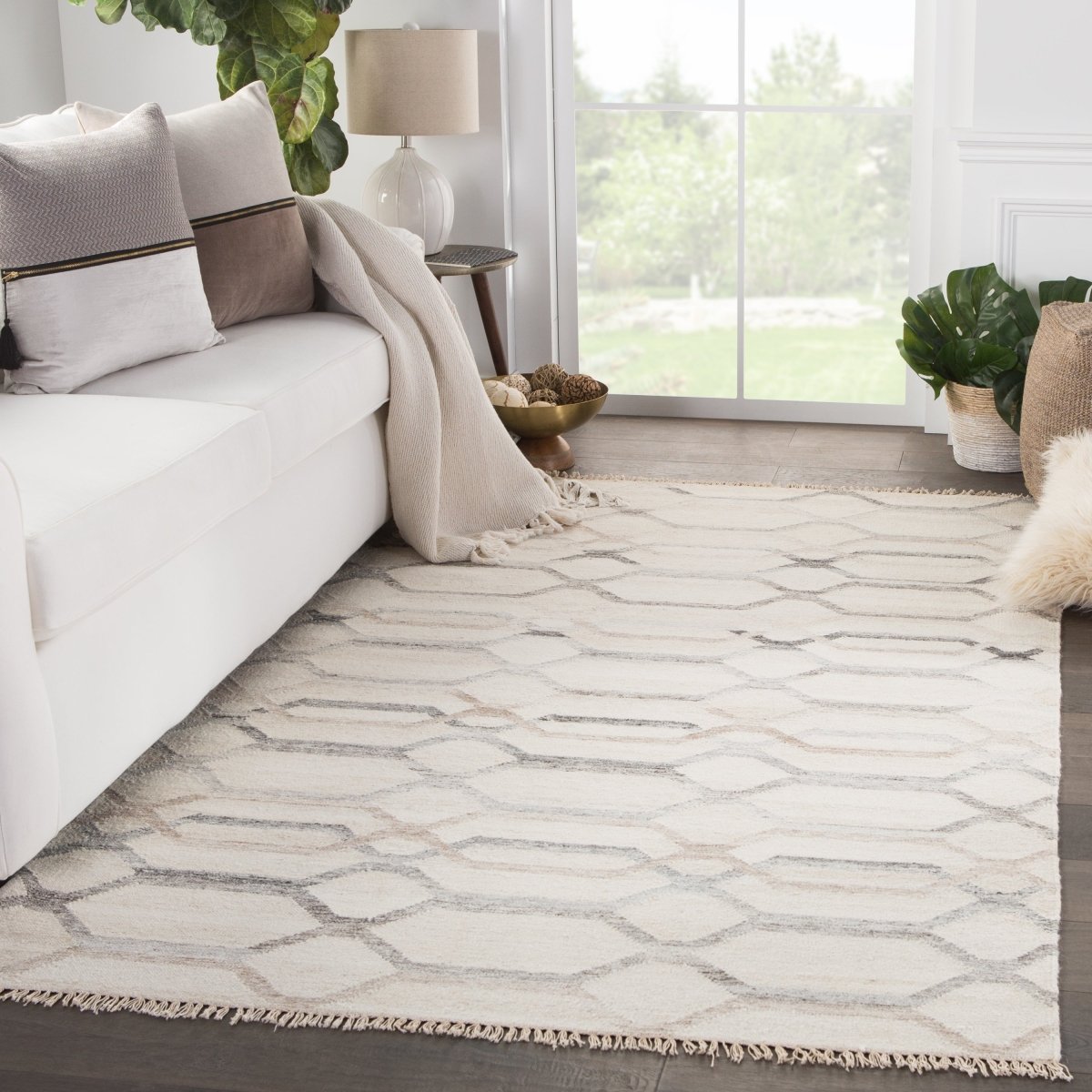 Jaipur Anatolia Laveer At17 Ivory Rug.