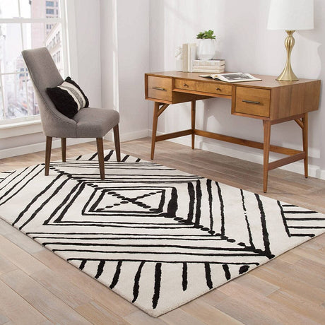 Jaipur Etho By Nikki Chu Gemma Enk10 Turtledove / Jet Black Rugs.