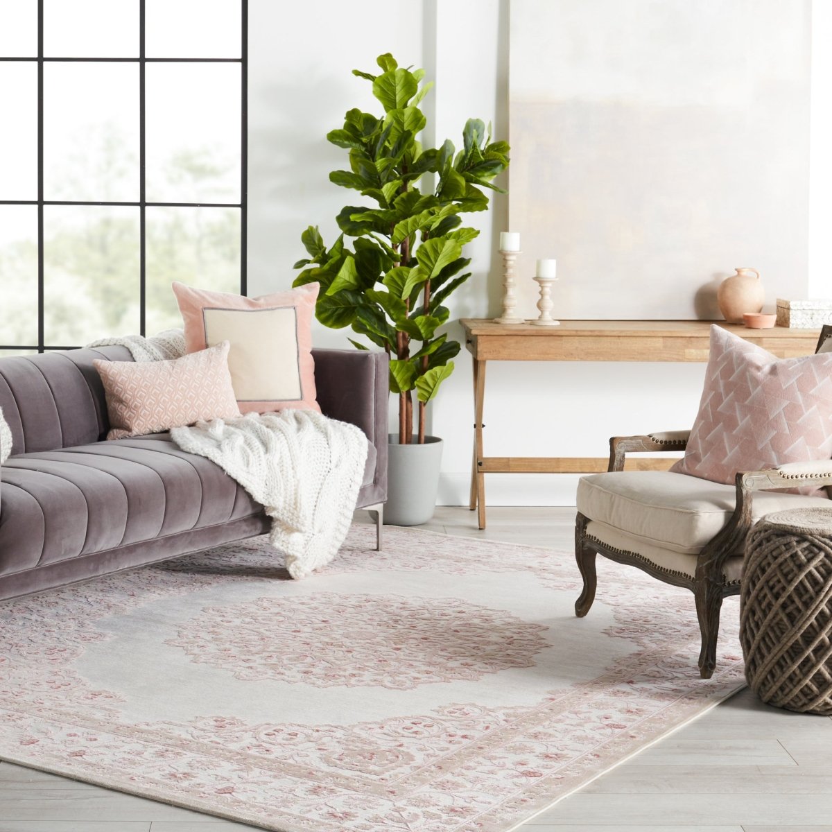 Jaipur Fables Malo Fb123 Pink/White Rug.
