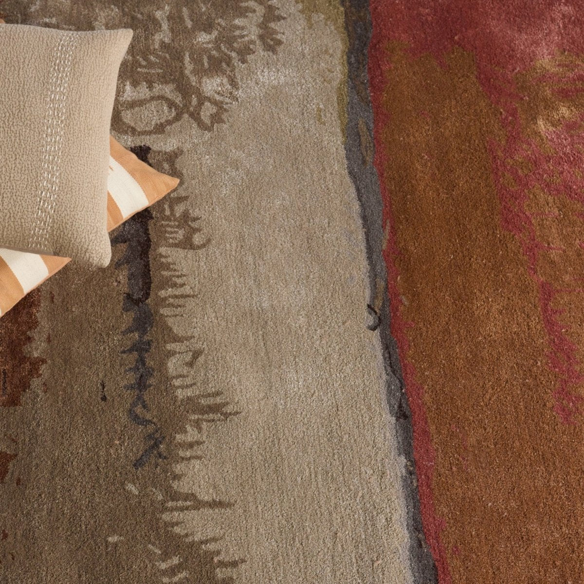Jaipur Genesis Juna Ges52 Red Rug.