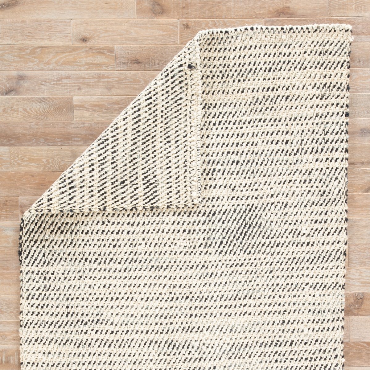 Jaipur Naturals Tobago Almand Nat26 White/Black Rug.