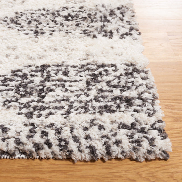 Safavieh Jericho Jer108A Ivory/Black Rug.