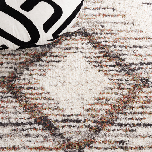 Safavieh Jericho Jer110Z Black/Rust Rug.