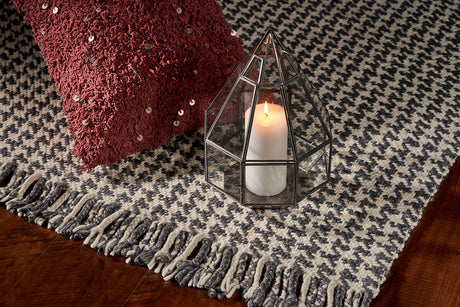 KAS Maui 1342 Houndstooth Ivory / Grey Rugs.