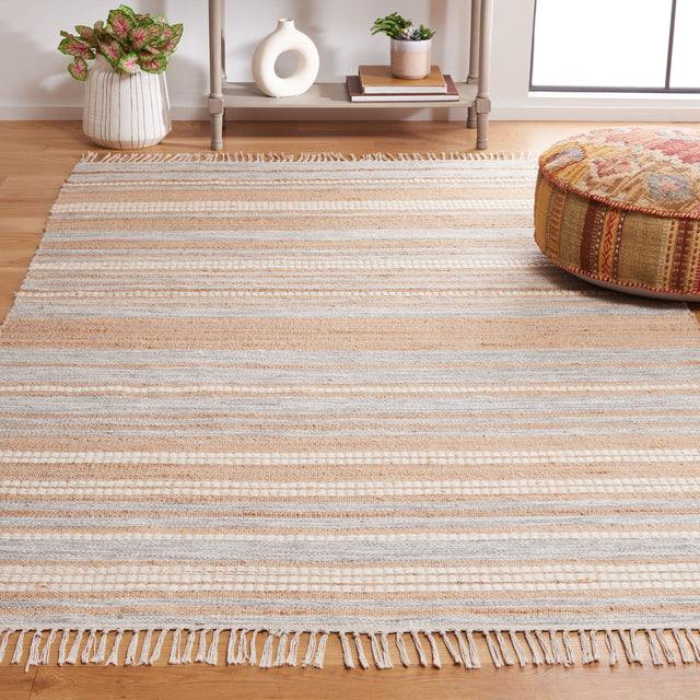 Safavieh Kilim Klm443F Natural/Grey Rug.