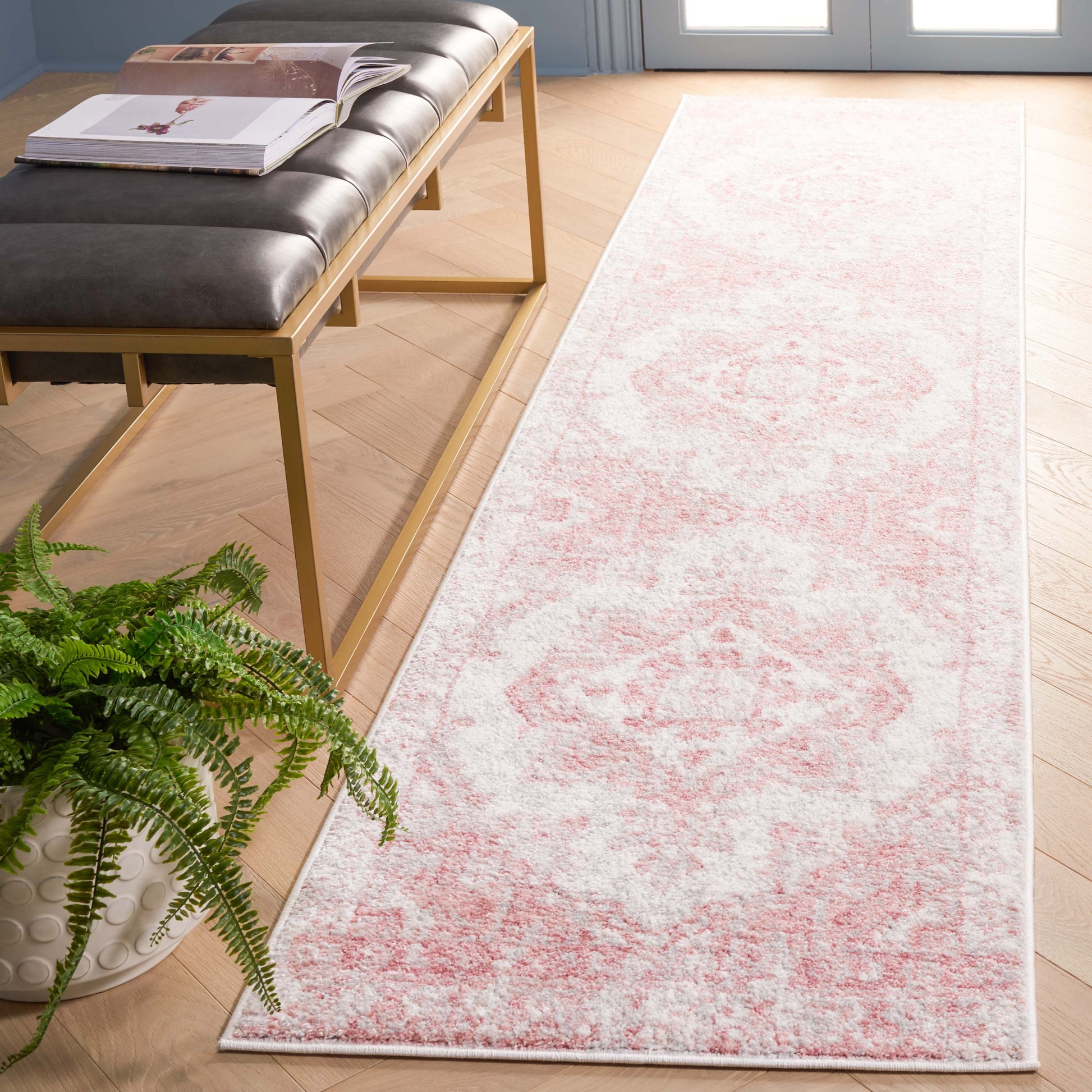 Safavieh Layla Lay104U Ivory Grey/Pink Area Rug