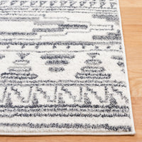 Safavieh Layla Lay105A Ivory/Grey Area Rug