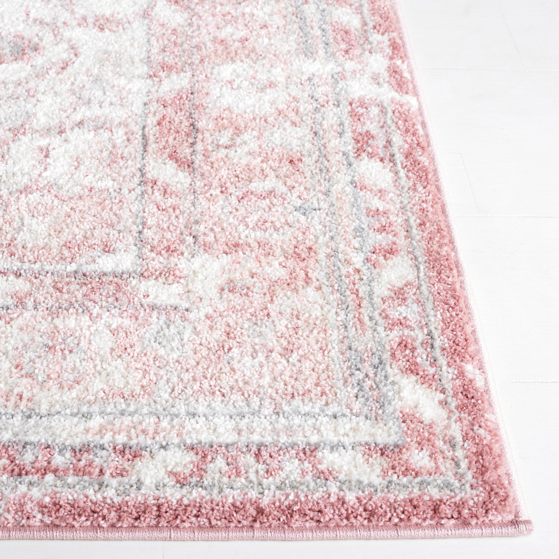 Safavieh Layla Lay108U Ivory Grey/Pink Area Rug