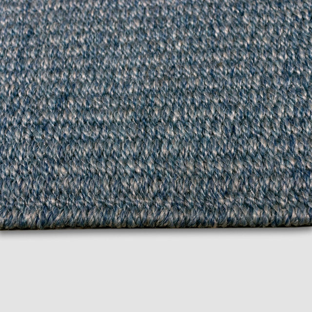 Liora Manne Avalon Texture 6710/33 Navy Rug.