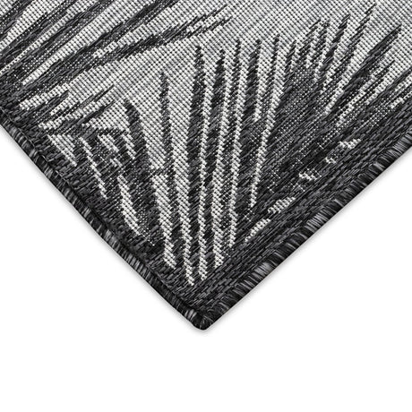 Liora Manne Carmel Fronds 8474/48 Black Rug.