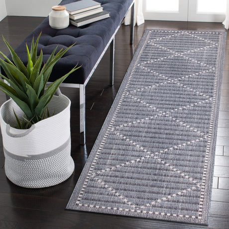 Liora Manne Malibu Checker Diamond 8225/33 Navy Rug.