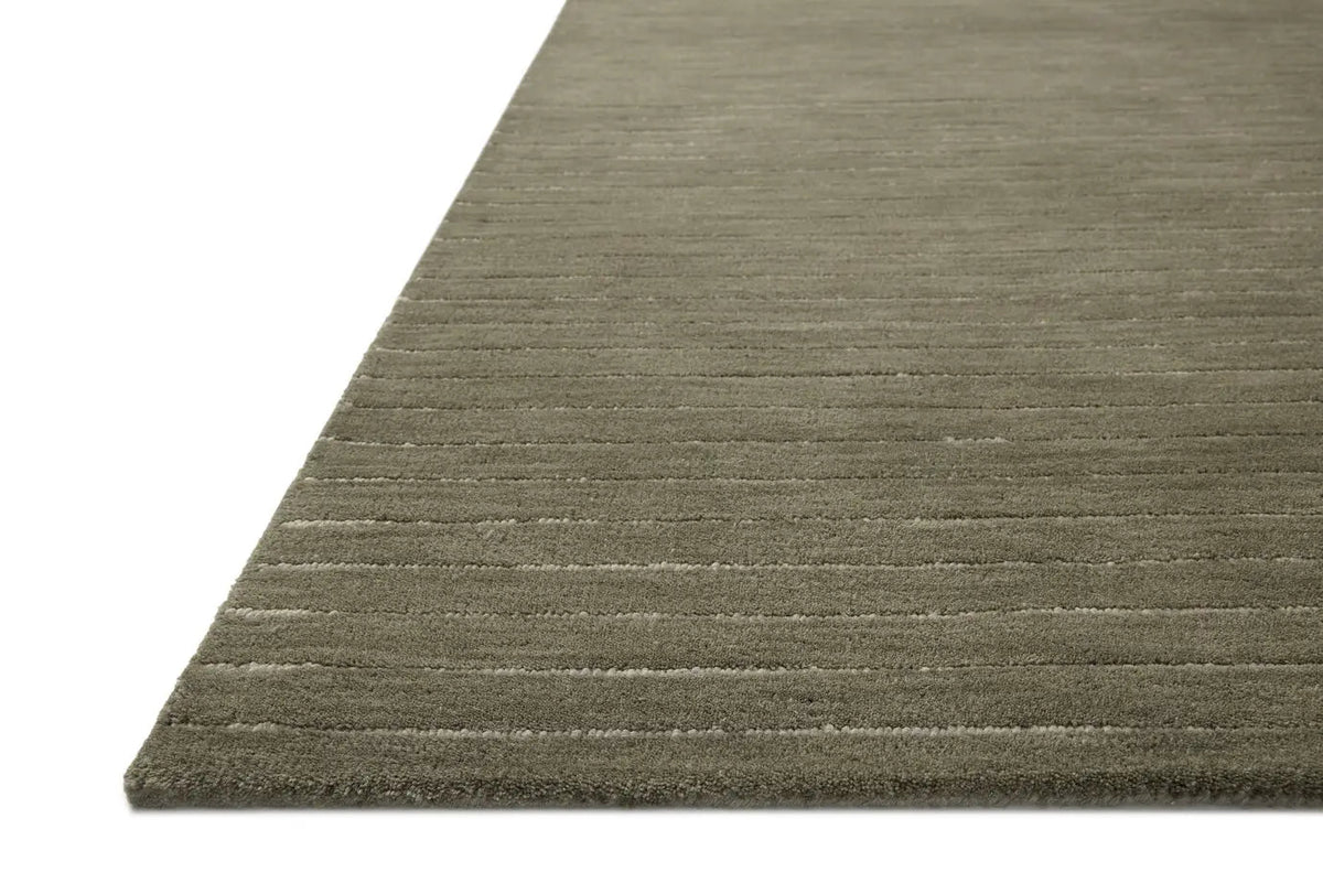 Chris Loves Julia x Loloi Henry HEY-01 Olive / Ivory Rug - rug corner