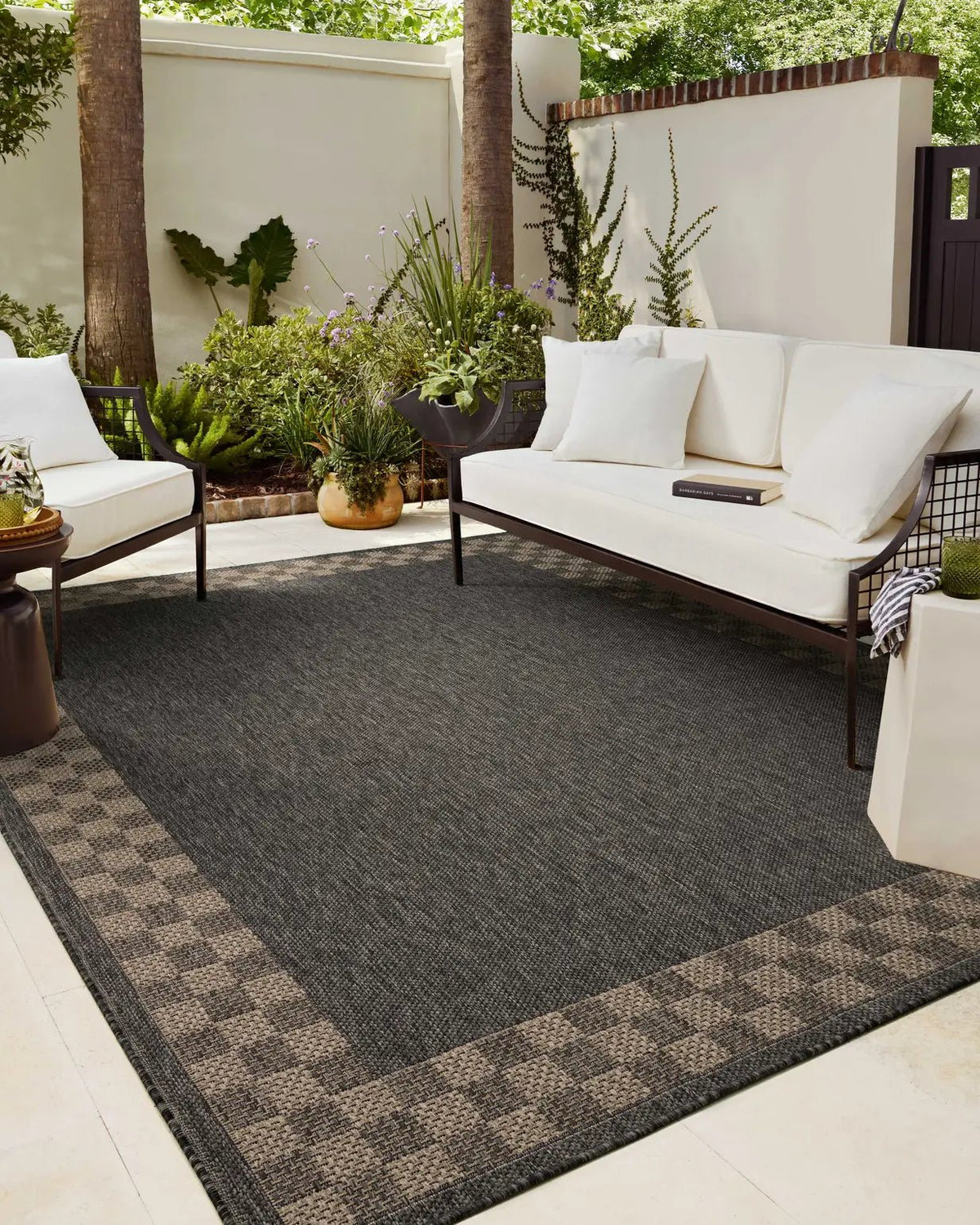 Chris Loves Julia x Loloi Providence PRC-01 Charcoal / Natural Rug - room scene 3