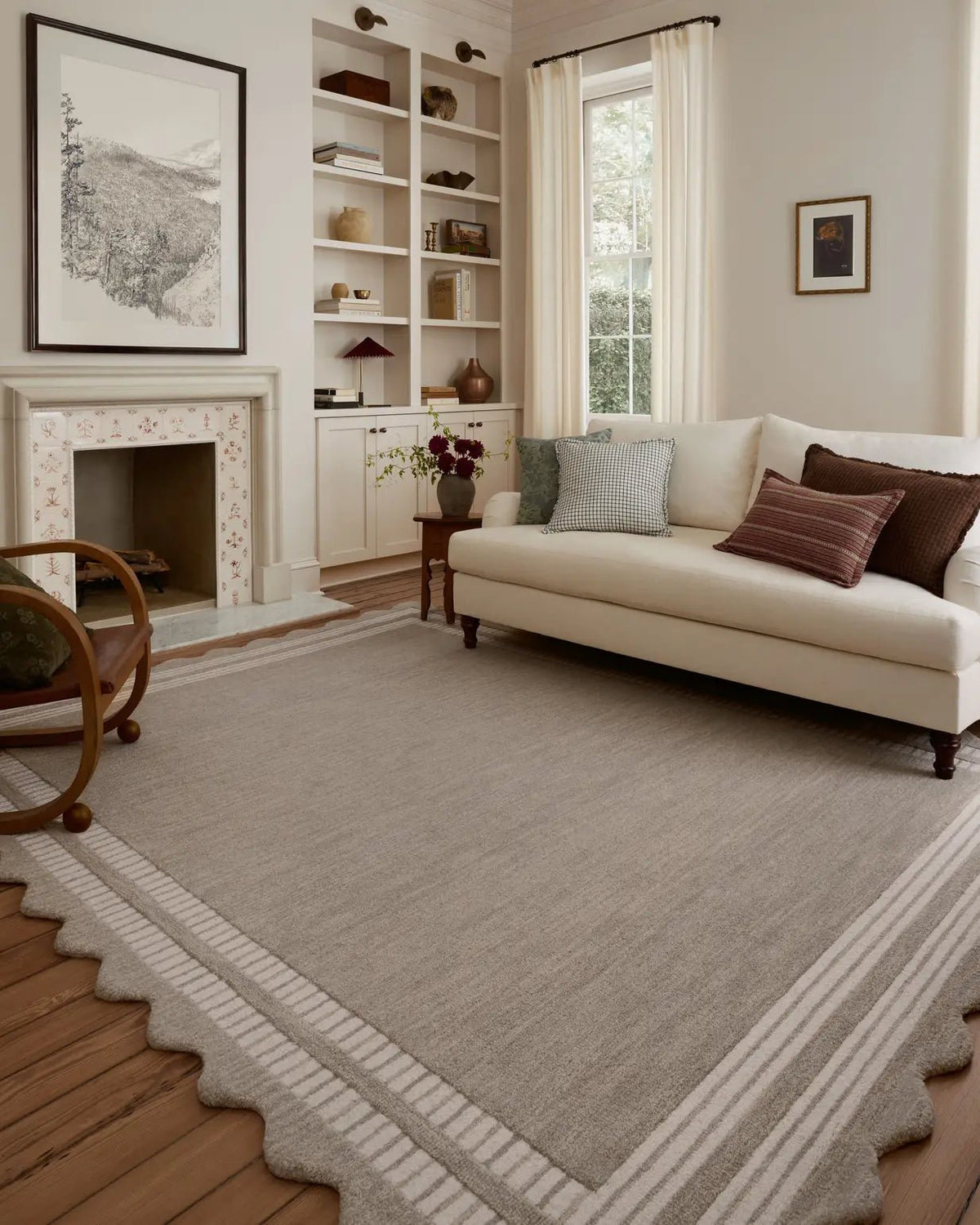 Chris Loves Julia x Loloi Scottie SCO-01 Fog / Ivory Rug - room scene 3