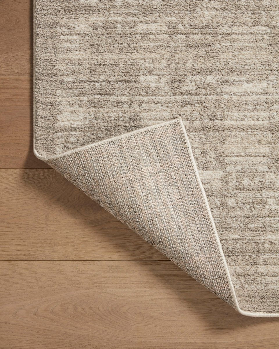 Loloi Darby Dar-07 Pebble/Sand Rug.