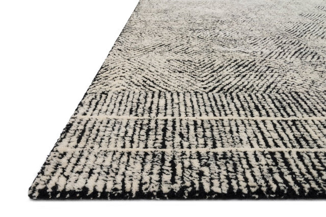 Loloi Kopa Ko-01 Black/Ivory Rug.