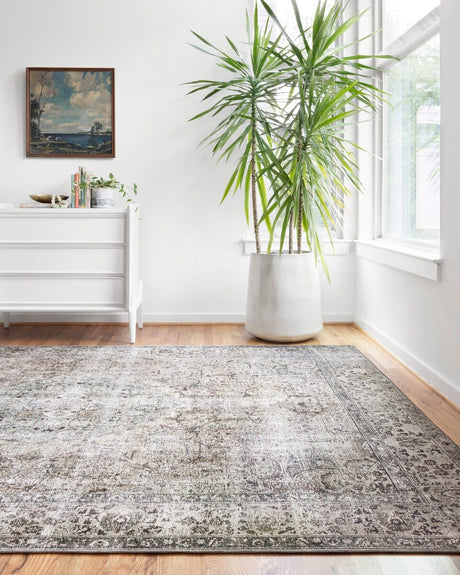 Loloi Layla Lay-06 Taupe / Stone Rugs.